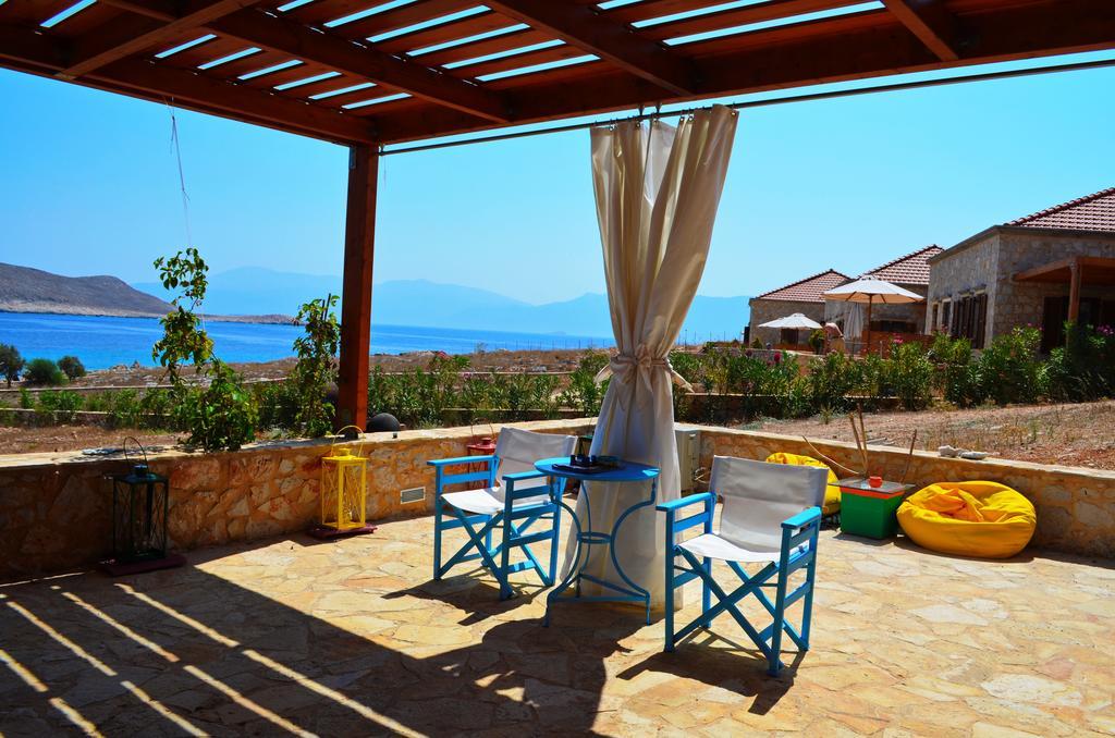 Villa Romanza Beach Villa Chalki Town Quarto foto